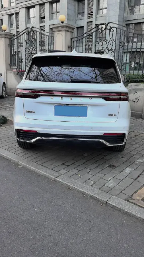 2024 Geely Monjaro 2.0T 238HP L4 8AT,autocango,china used car exporter,china ev exporter,chinese used car exporter,chinese used ev exporter