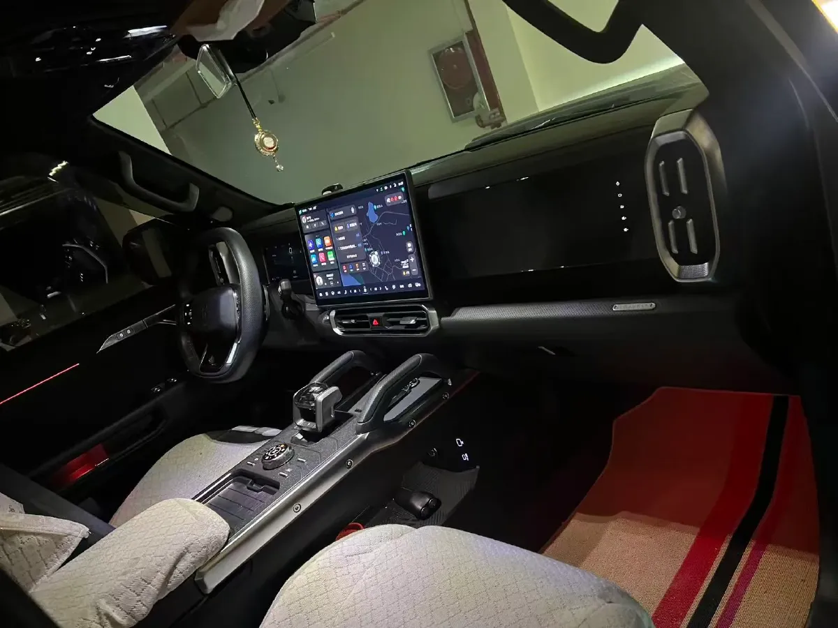 2024 Jetour Traveller 2.0T 254HP L4 7DCT,autocango,china used car exporter,china ev exporter,chinese used car exporter,chinese used ev exporter