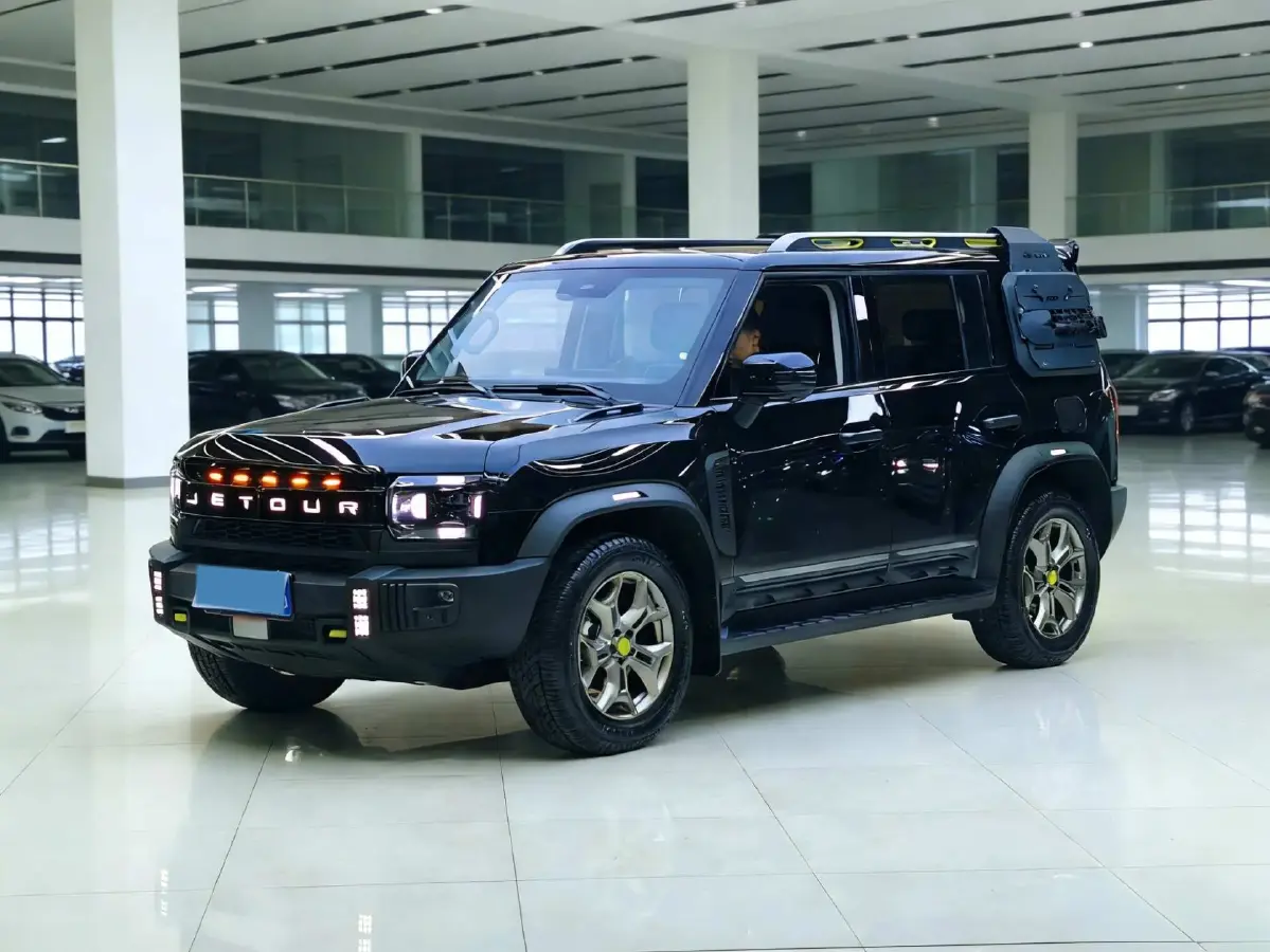 2023 Jetour Traveller 2.0T 254HP L4 8AT