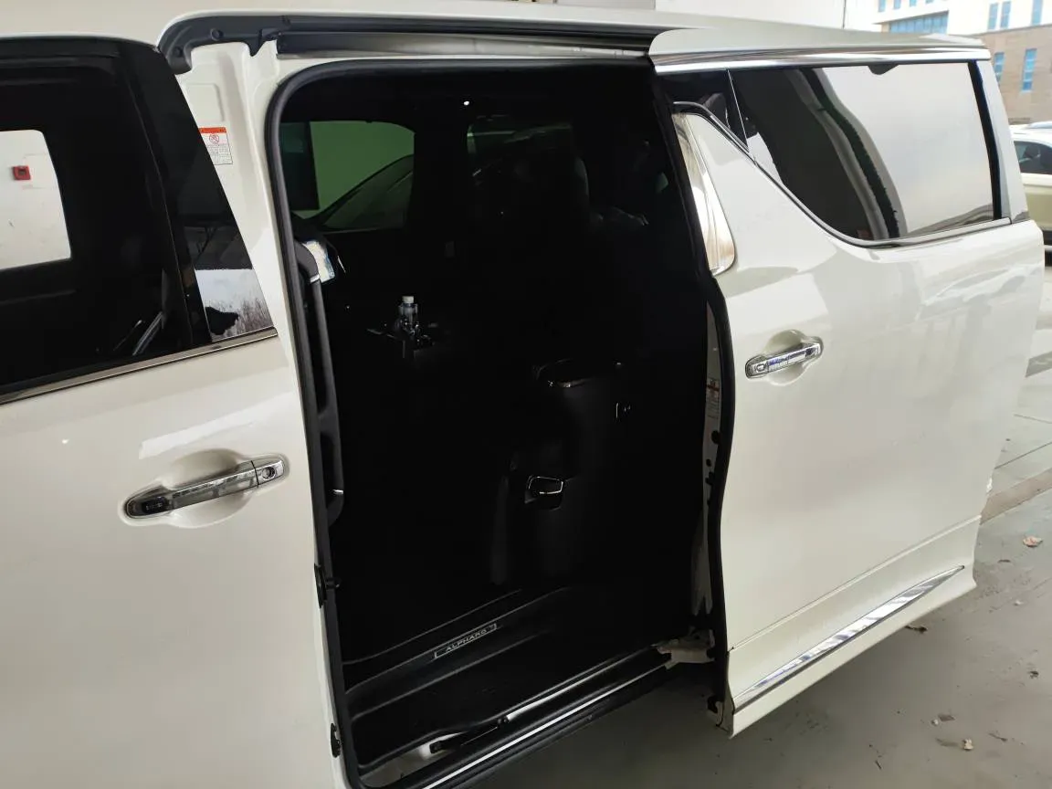 2020 Toyota Alphard 2.5L 117HP L4 E-CVT Hybrid,autocango,china used car exporter,china ev exporter,chinese used car exporter,chinese used ev exporter