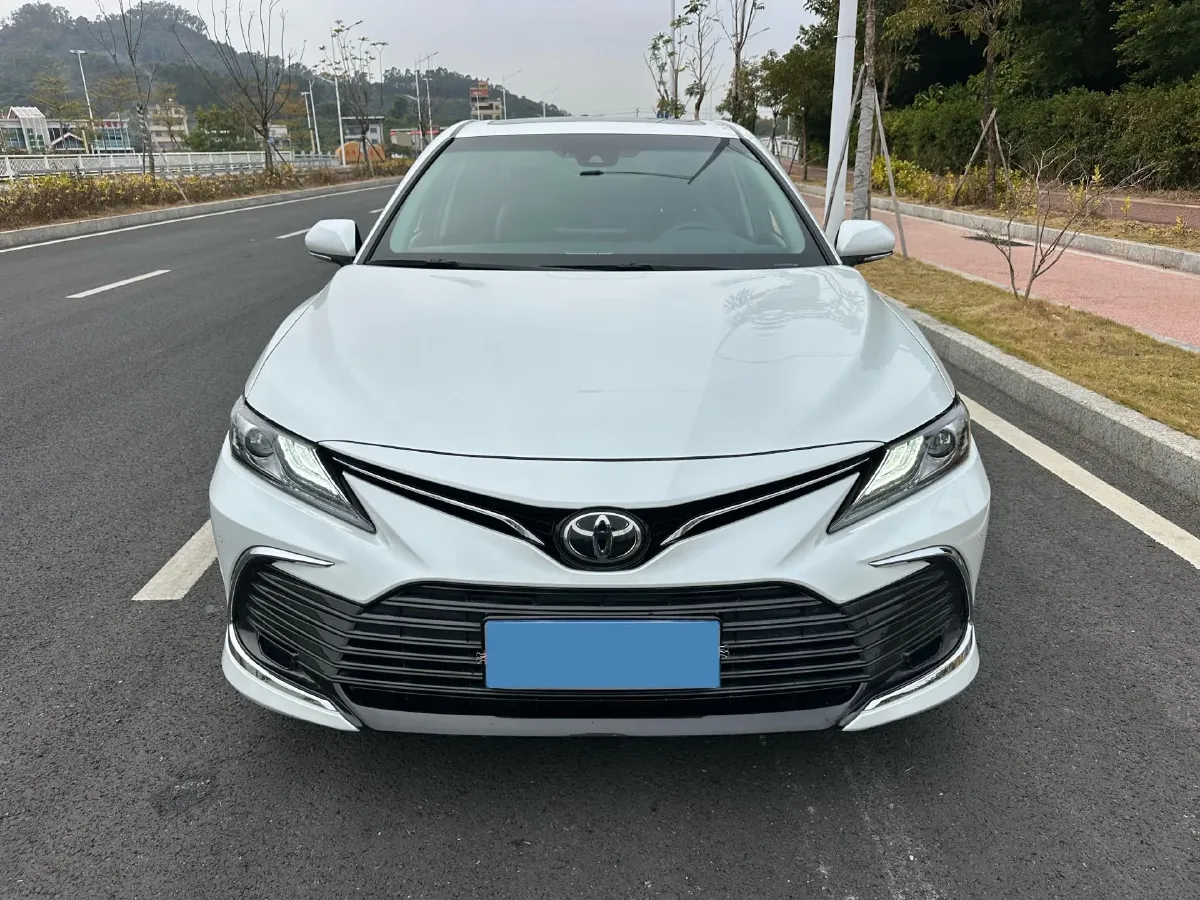 2022 Toyota Camry 2.0L 178HP L4 CVT,autocango,china used car exporter,china ev exporter,chinese used car exporter,chinese used ev exporter