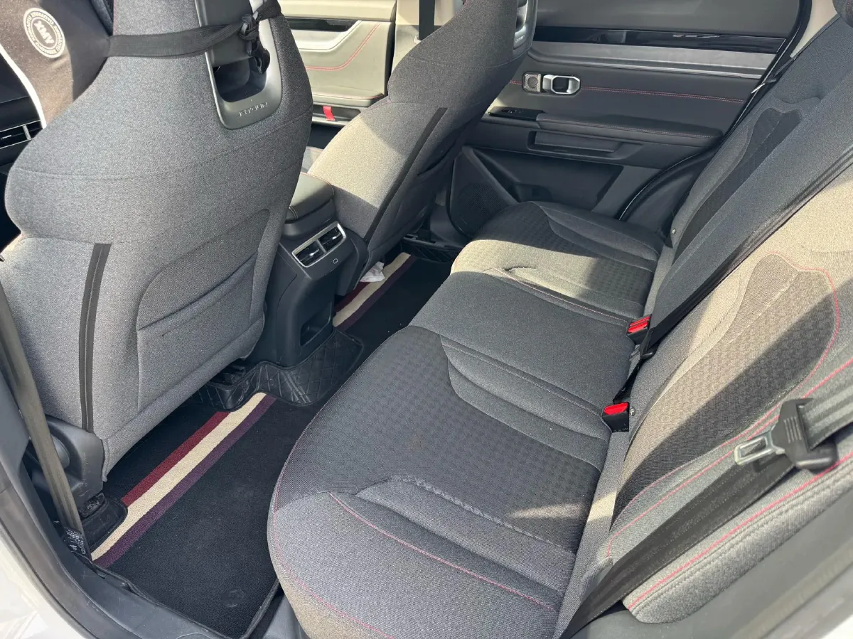 2024 Jetour DASHING 1.5T 156HP L4 6DCT,autocango,china used car exporter,china ev exporter,chinese used car exporter,chinese used ev exporter