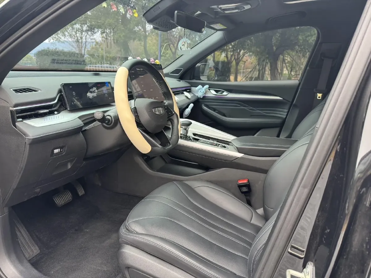 2025 Geely Preface 1.5T 181HP L4 7DCT,autocango,china used car exporter,china ev exporter,chinese used car exporter,chinese used ev exporter