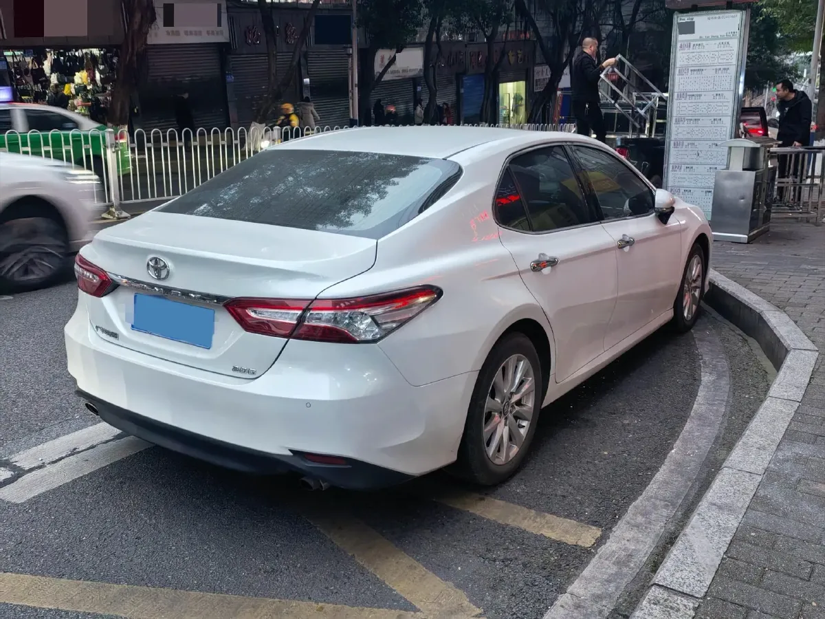 2019 Toyota Camry 2.0L 178HP L4 CVT,autocango,china used car exporter,china ev exporter,chinese used car exporter,chinese used ev exporter