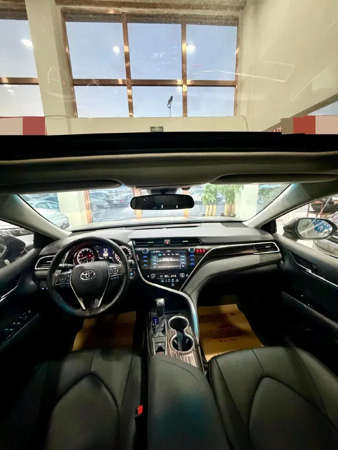 2019 Toyota Camry 2.0L 178HP L4 CVT,autocango,china used car exporter,china ev exporter,chinese used car exporter,chinese used ev exporter