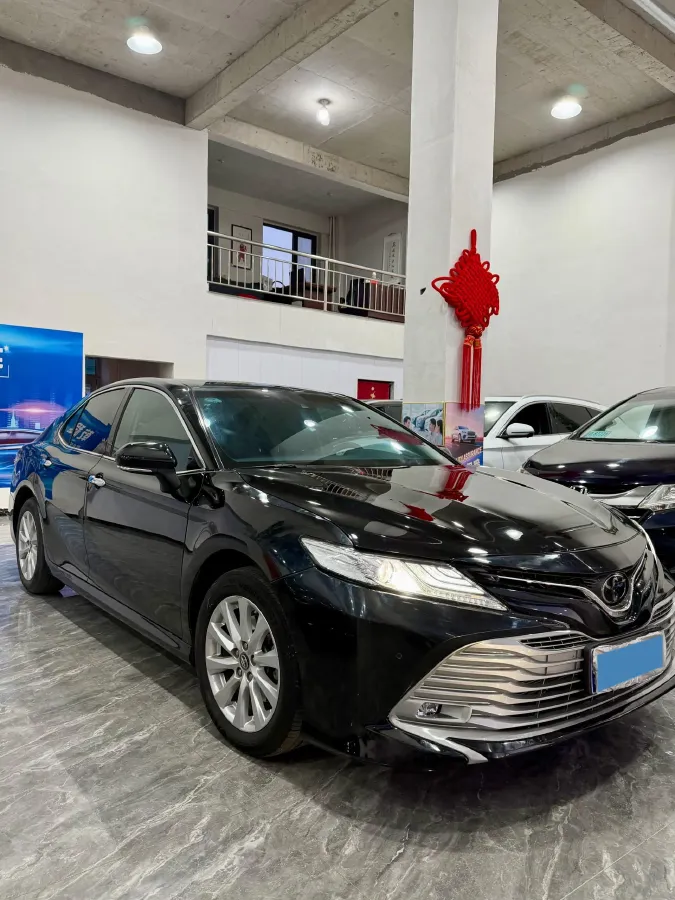 2019 Toyota Camry 2.0L 178HP L4 CVT,autocango,china used car exporter,china ev exporter,chinese used car exporter,chinese used ev exporter
