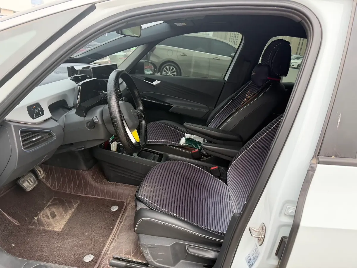 2023 Volkswagen ID.3 BEV 52.8KWH,autocango,china used car exporter,china ev exporter,chinese used car exporter,chinese used ev exporter