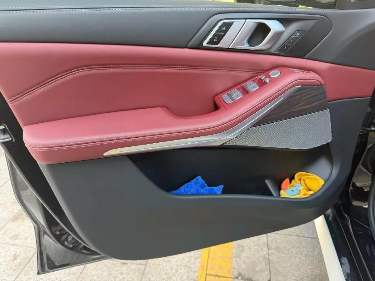 2025 BMW X5 3.0T 381HP L6 8AT,autocango,china used car exporter,china ev exporter,chinese used car exporter,chinese used ev exporter