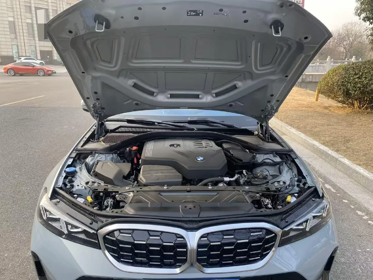 2025 BMW 3 Series 2.0T 184HP L4 8AT,autocango,china used car exporter,china ev exporter,chinese used car exporter,chinese used ev exporter