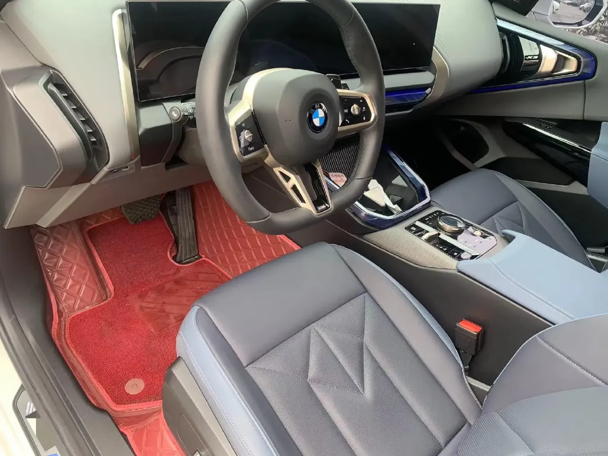 2025 BMW X3 2.0T 258HP L4 8AT,autocango,china used car exporter,china ev exporter,chinese used car exporter,chinese used ev exporter