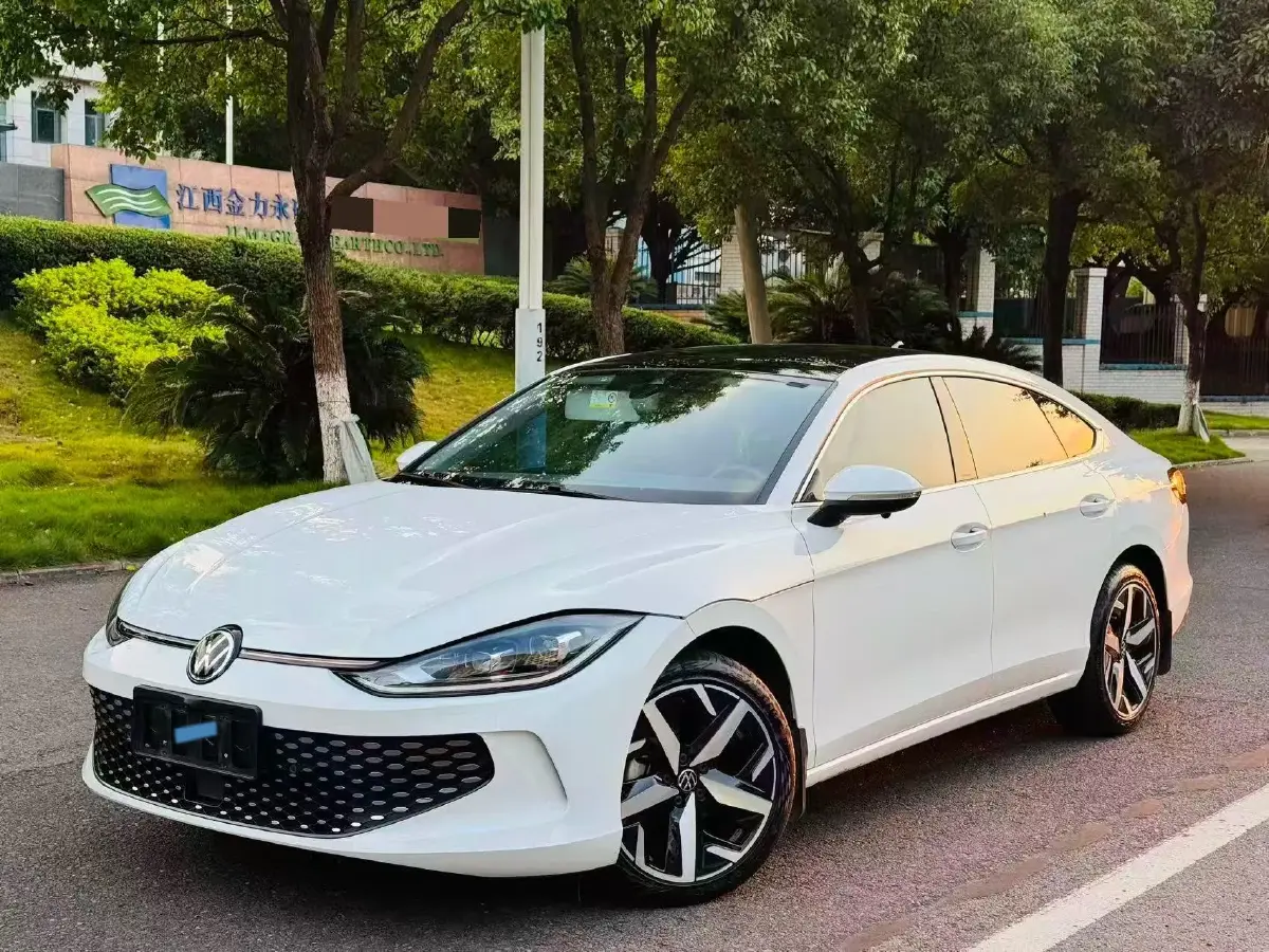 2024 Volkswagen Lamando 1.4T 150HP L4 7DCT