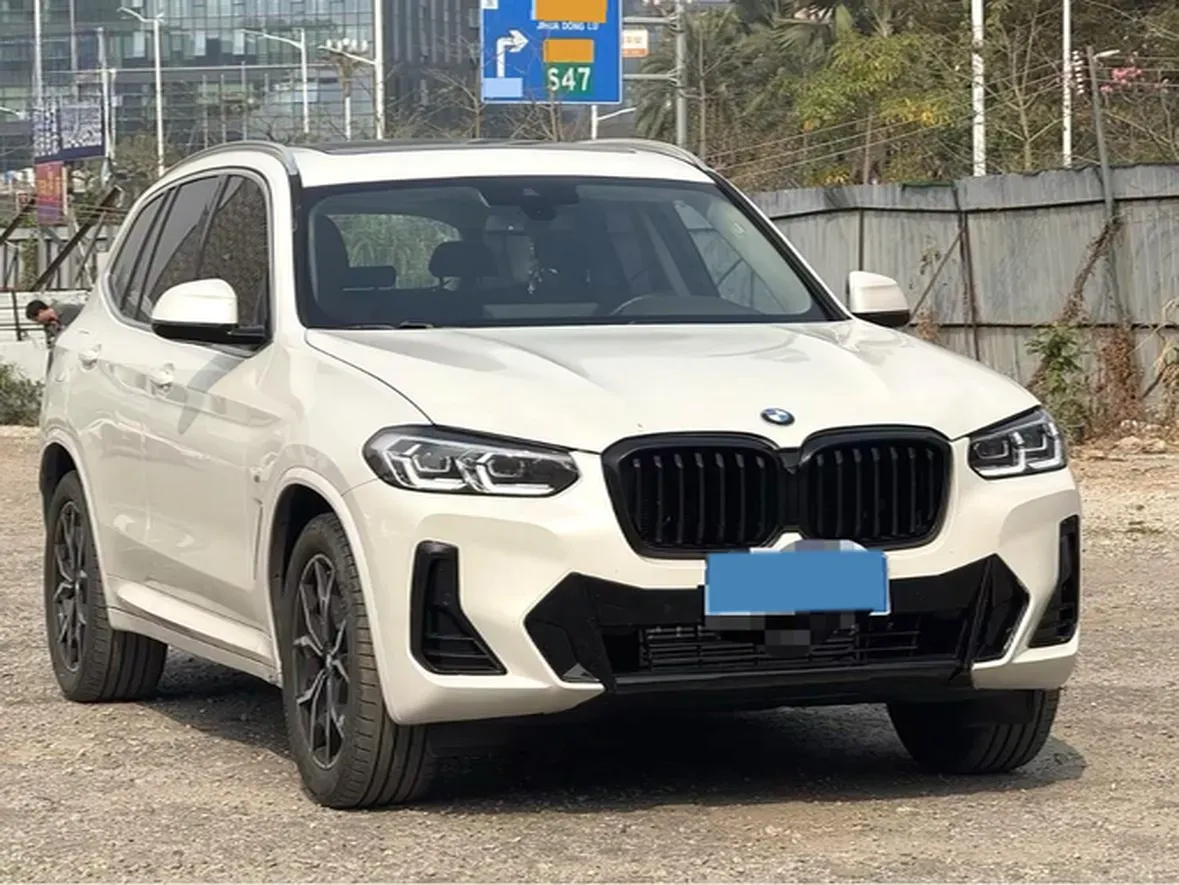2022 BMW X3 2.0T 184HP L4 8AT,autocango,china used car exporter,china ev exporter,chinese used car exporter,chinese used ev exporter