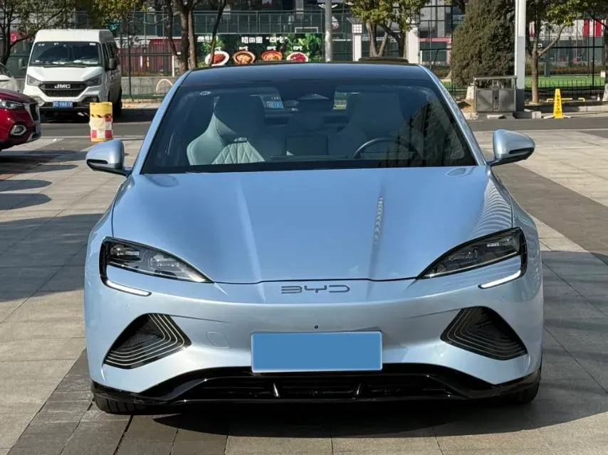 2022 MAXUS DaJia 5 BEV 70KWH,autocango,china used car exporter,china ev exporter,chinese used car exporter,chinese used ev exporter