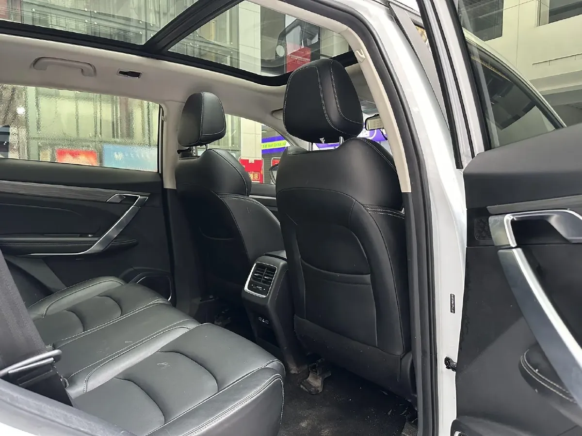 2020 Geely Azkarra 1.8T 184HP L4 7DCT,autocango,china used car exporter,china ev exporter,chinese used car exporter,chinese used ev exporter