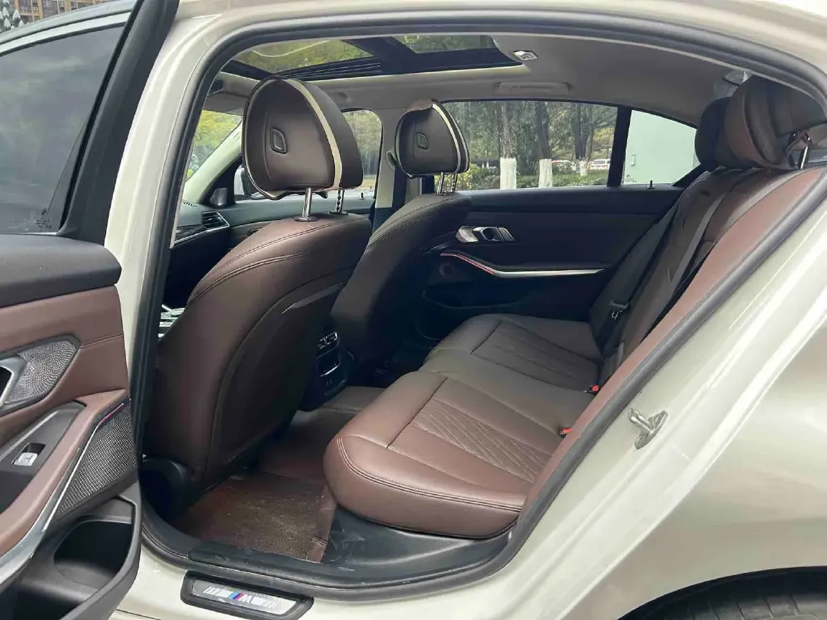 2024 BMW 3 Series 2.0T 184HP L4 8AT,autocango,china used car exporter,china ev exporter,chinese used car exporter,chinese used ev exporter