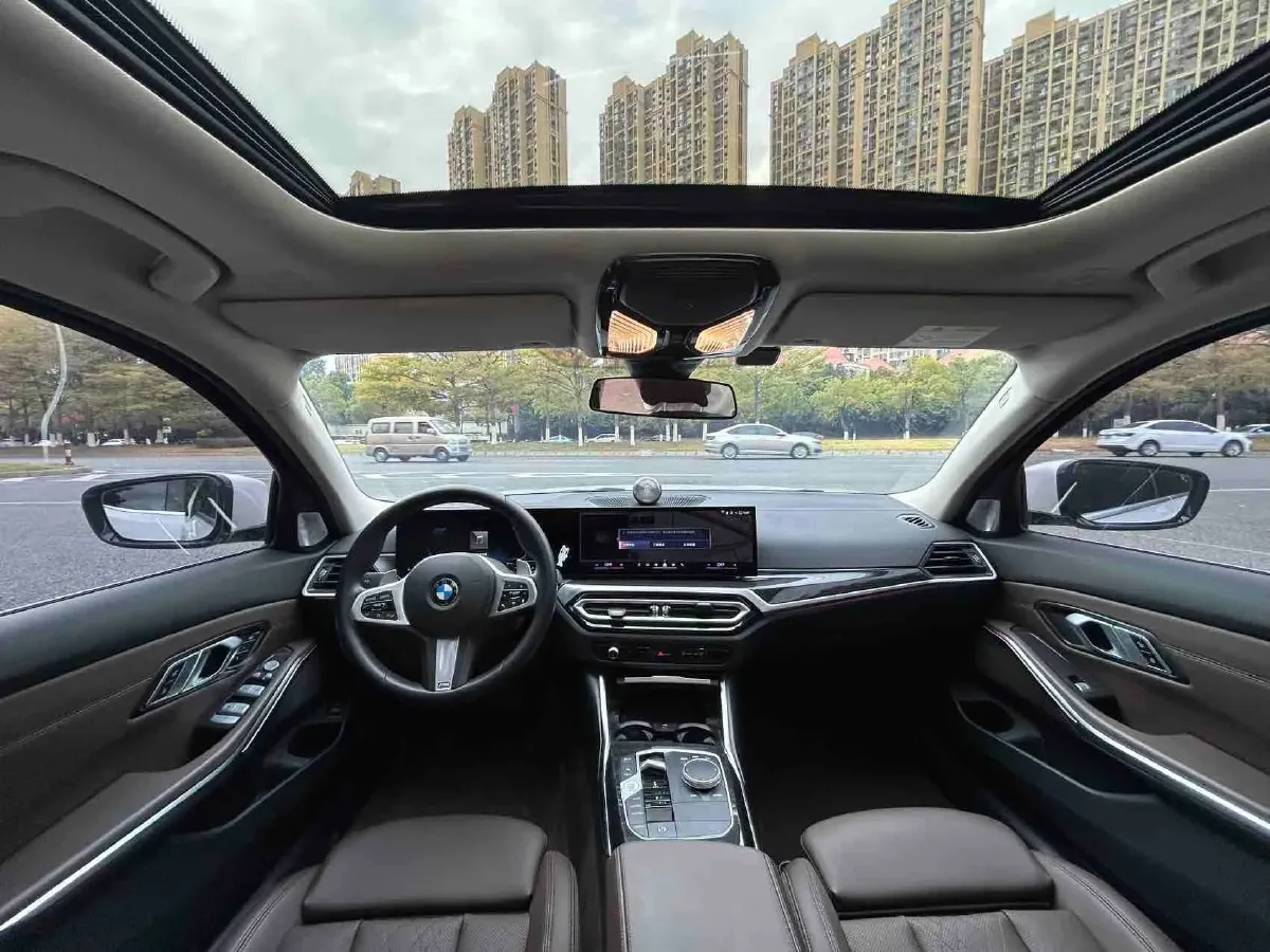 2024 BMW 3 Series 2.0T 184HP L4 8AT,autocango,china used car exporter,china ev exporter,chinese used car exporter,chinese used ev exporter