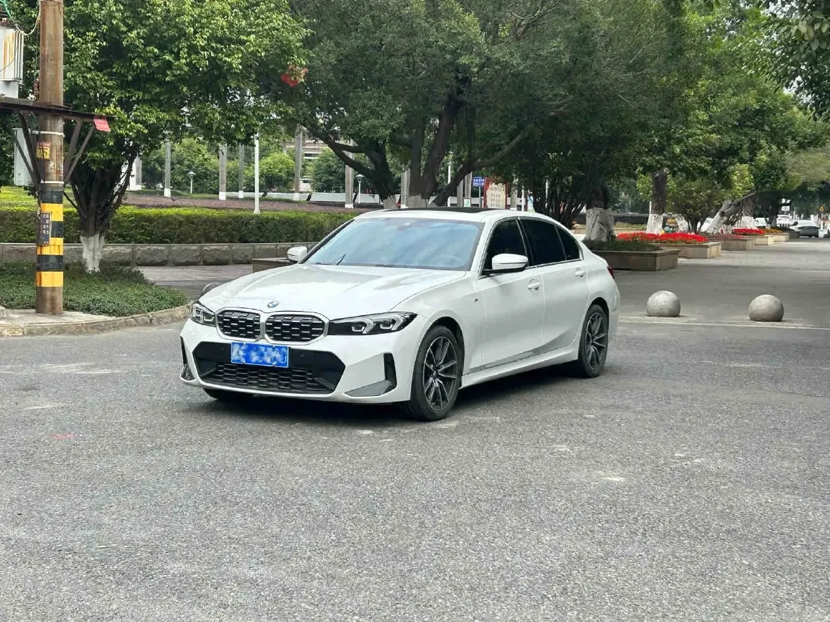 2024 BMW 3 Series 2.0T 184HP L4 8AT,autocango,china used car exporter,china ev exporter,chinese used car exporter,chinese used ev exporter
