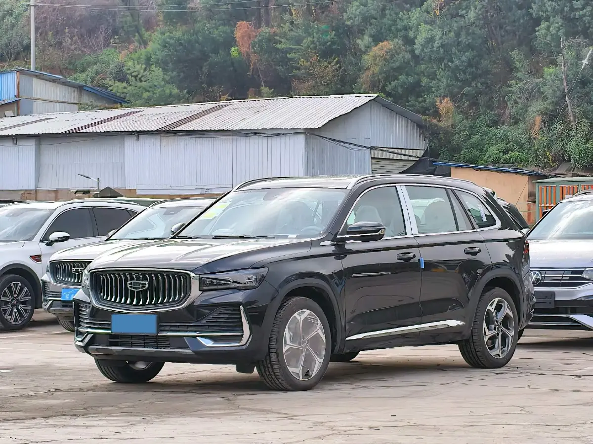 2024 Geely Monjaro 2.0T 218HP L4 7DCT