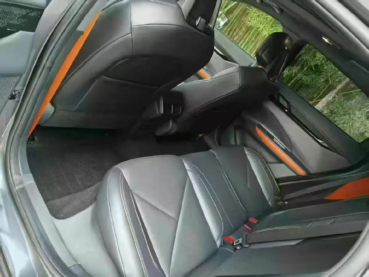 2023 ChangAn UNI-V 1.5T 188HP L4 7DCT,autocango,china used car exporter,china ev exporter,chinese used car exporter,chinese used ev exporter