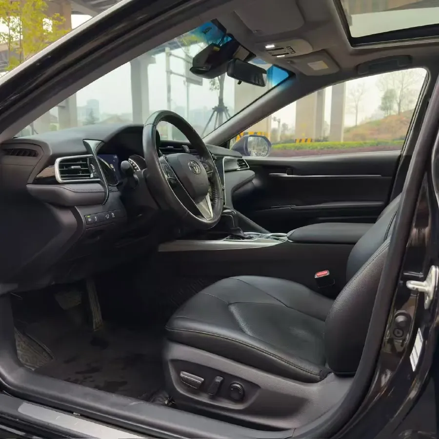 2019 Toyota Camry 2.5L 209HP L4 8AT,autocango,china used car exporter,china ev exporter,chinese used car exporter,chinese used ev exporter