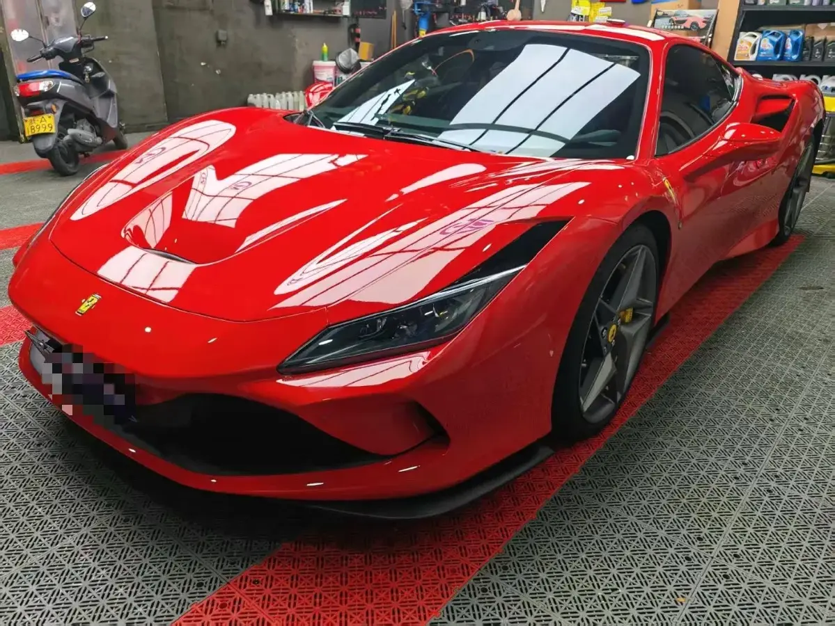 2019 Aston Martin DB11 5.2T 639HP V12 8AT