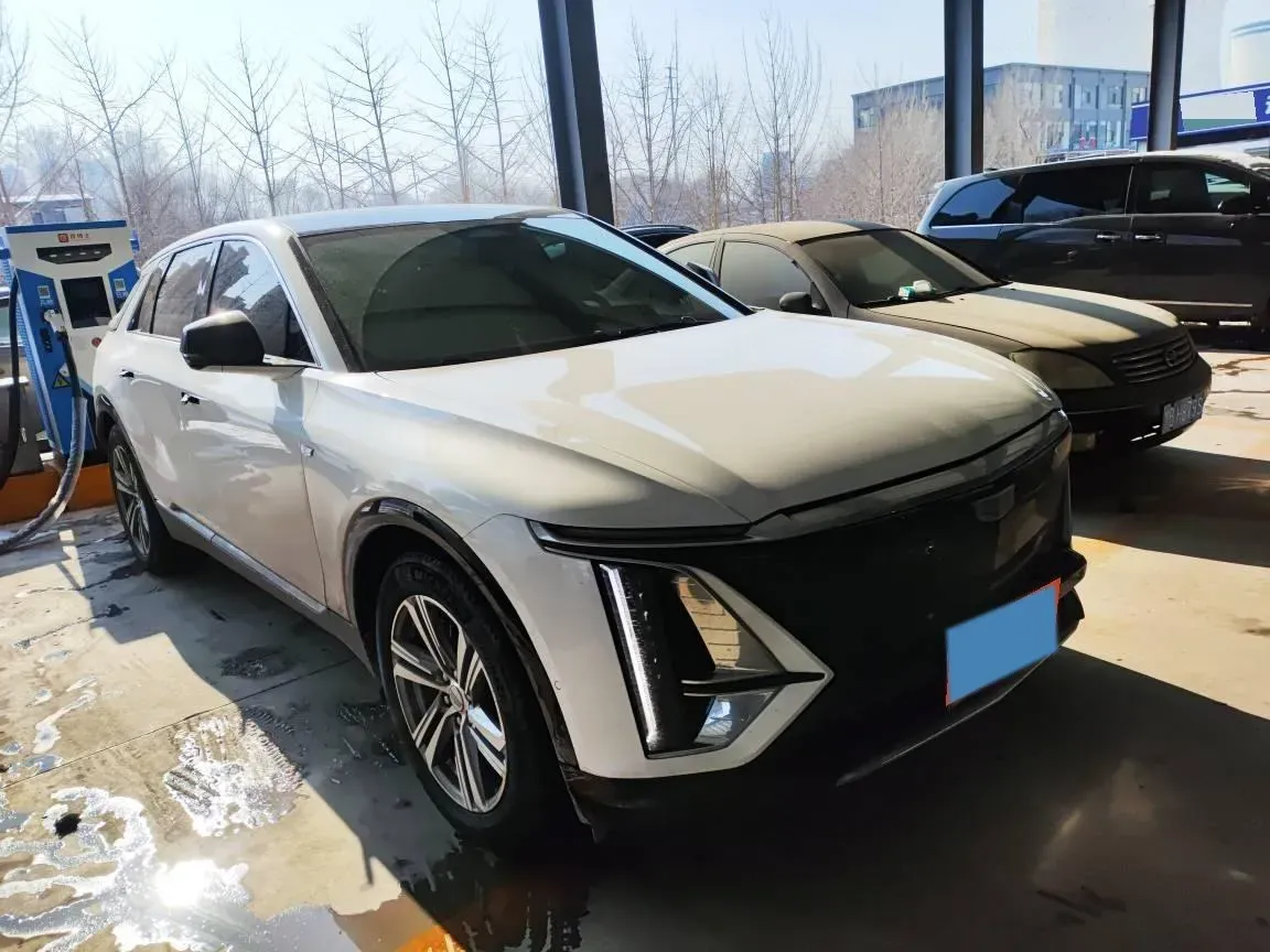 2024 Cadillac IQ Lyriq BEV 68.4KWH,autocango,china used car exporter,china ev exporter,chinese used car exporter,chinese used ev exporter