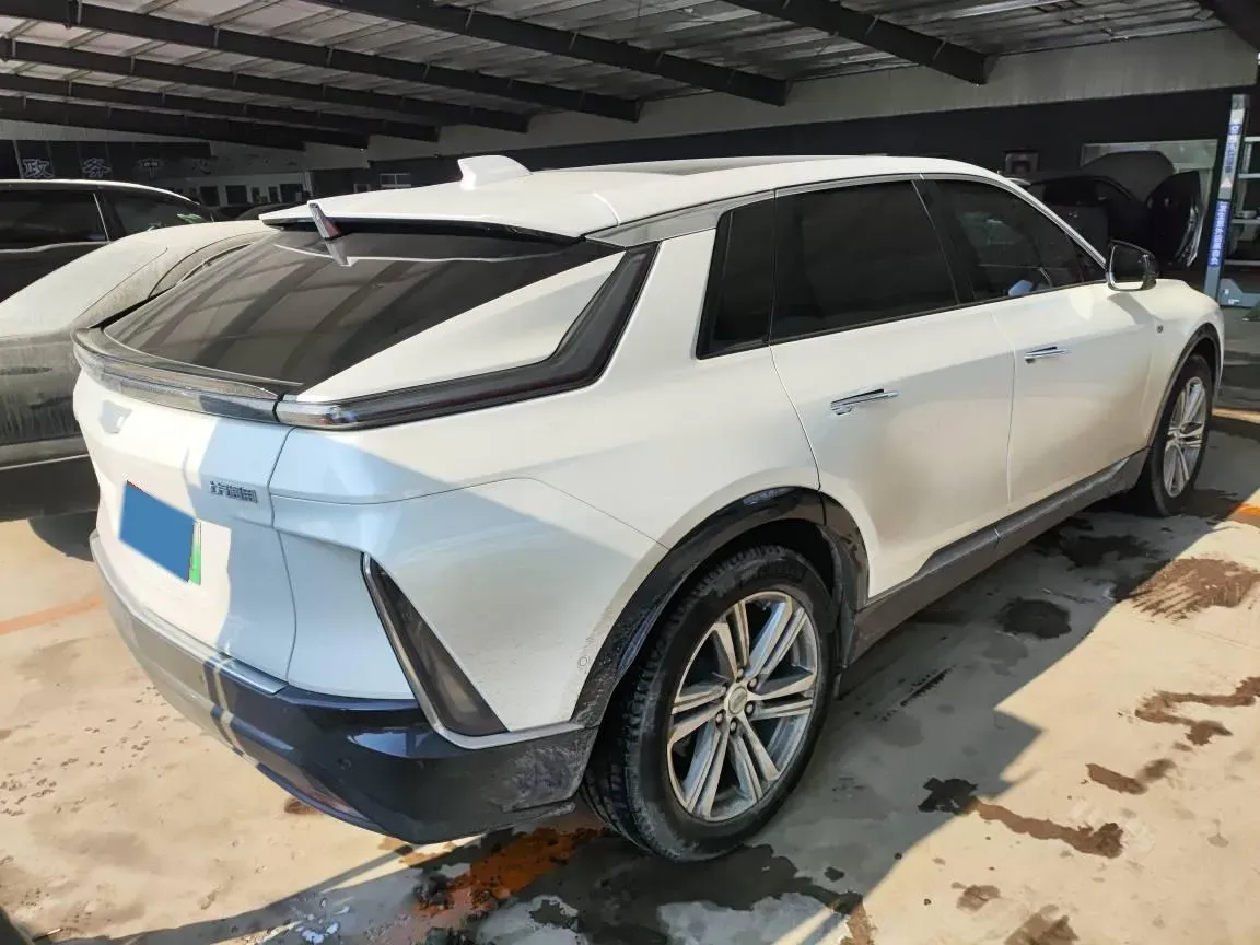 2024 Cadillac IQ Lyriq BEV 68.4KWH,autocango,china used car exporter,china ev exporter,chinese used car exporter,chinese used ev exporter