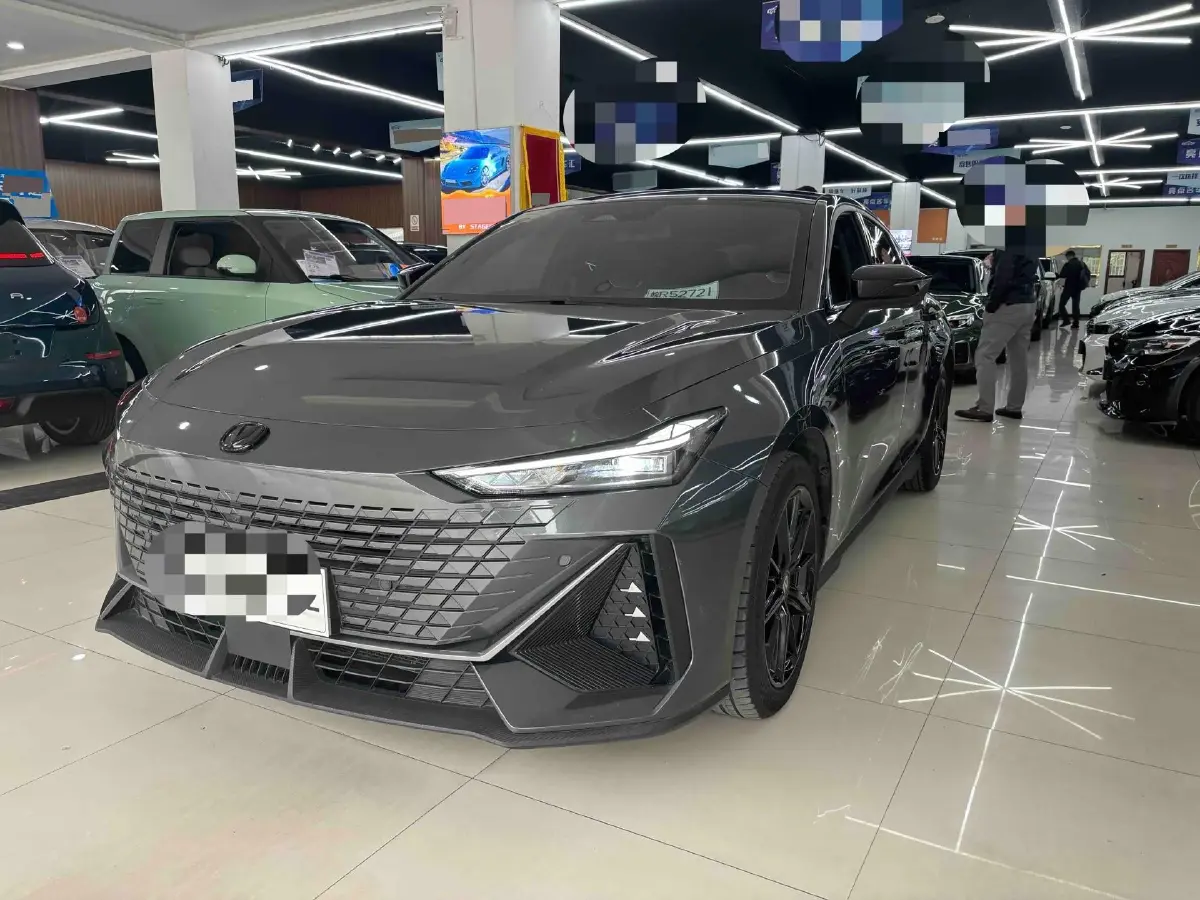 2023 ChangAn UNI-V 1.5T 188HP L4 7DCT