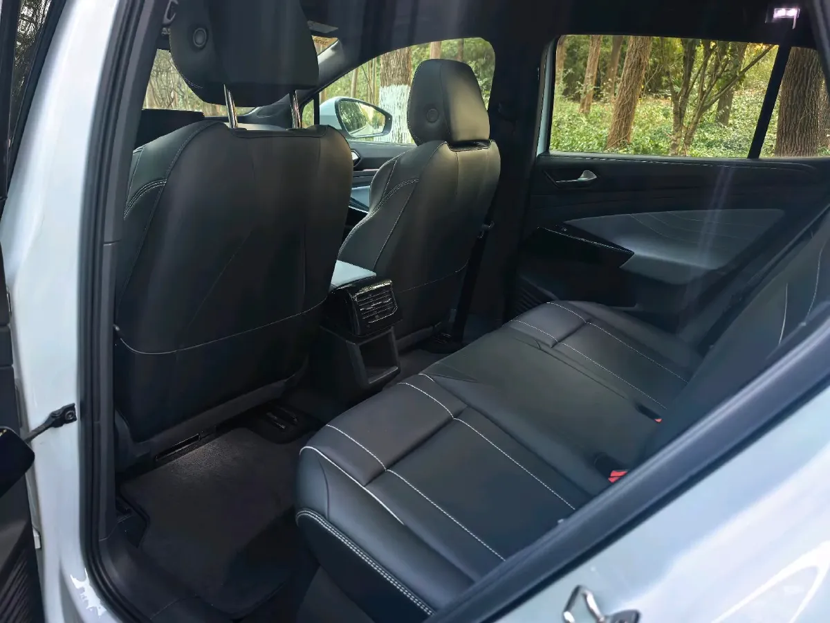 2022 Volkswagen ID.4 X BEV 83.4KWH,autocango,china used car exporter,china ev exporter,chinese used car exporter,chinese used ev exporter