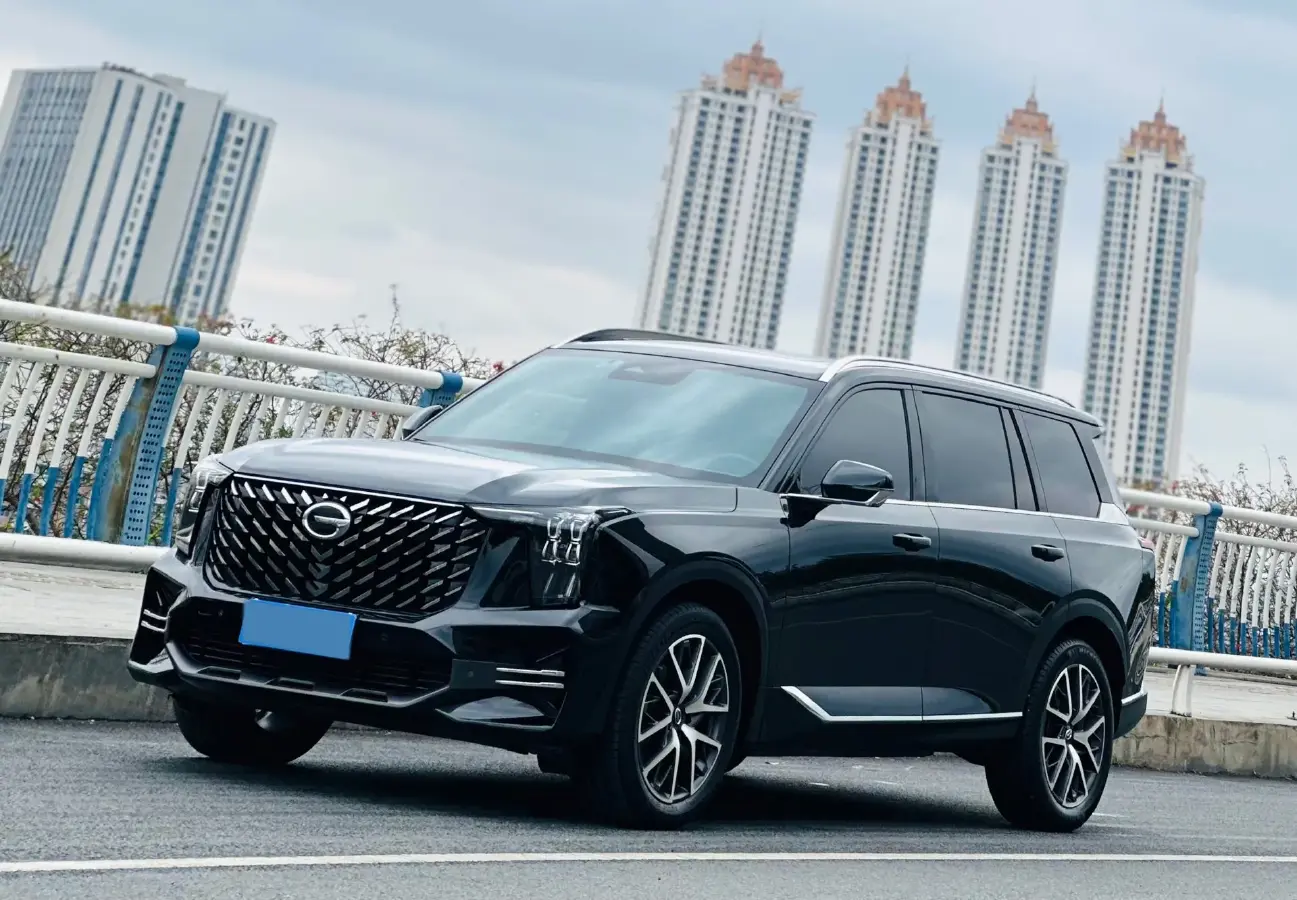 2022 GAC Trumpchi GS8 2.0T 252HP L4 8AT