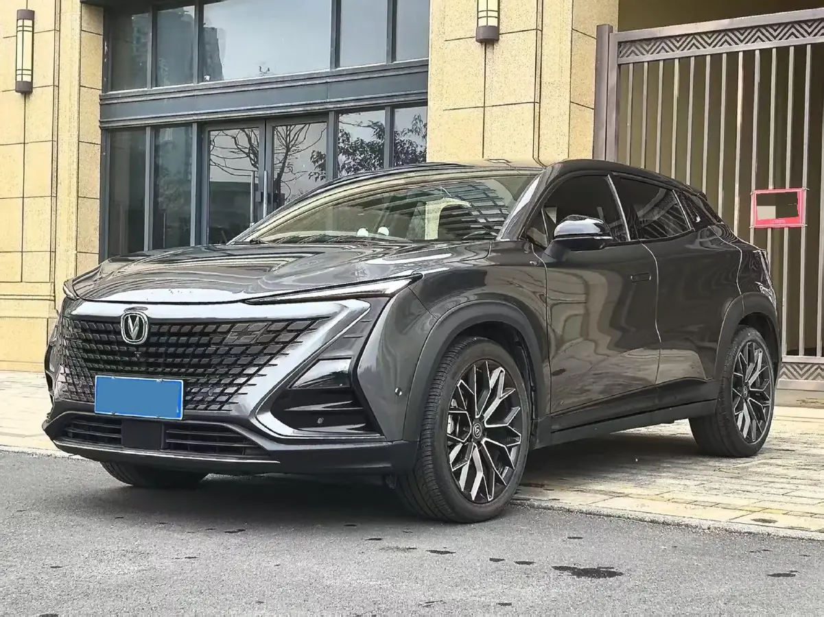 2022 ChangAn UNI-T 1.5T 188HP L4 7DCT