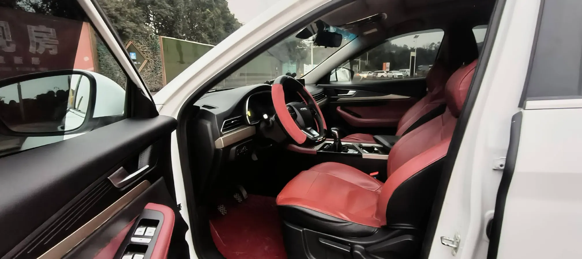 2023 Jetour X70 1.5T 156HP L4 6MT,autocango,china used car exporter,china ev exporter,chinese used car exporter,chinese used ev exporter