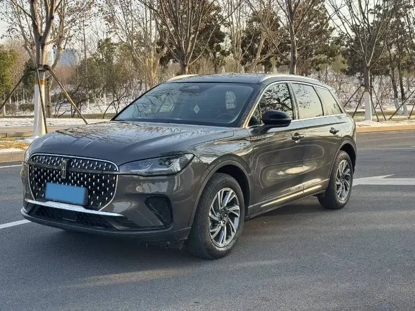 2023 Lincoln Corsair 2.0T 261HP L4 8AT