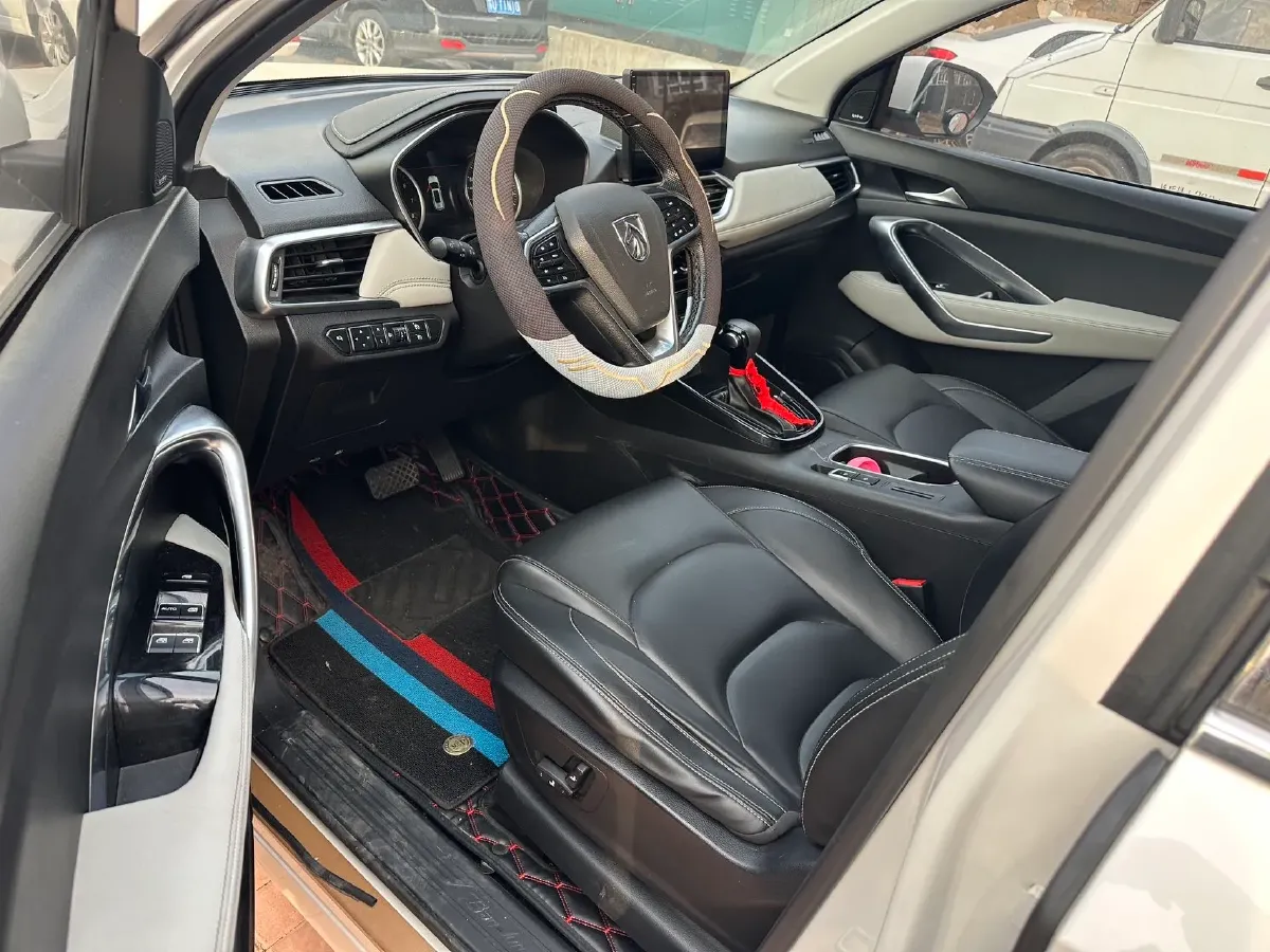 2018 BaoJun 530 1.5T 150HP L4 6DCT,autocango,china used car exporter,china ev exporter,chinese used car exporter,chinese used ev exporter