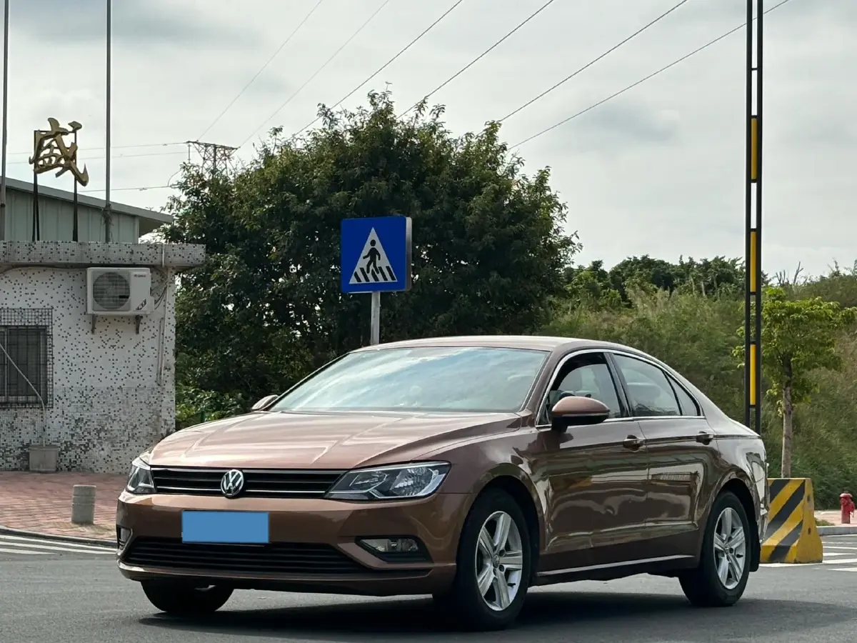 2018 Volkswagen Lamando 1.4T 131HP L4 7DCT