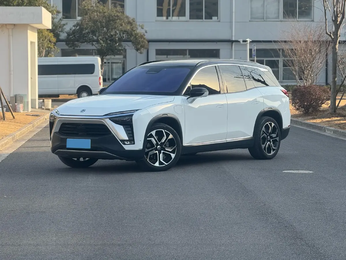 2020 NIO ES8 BEV 70KWH