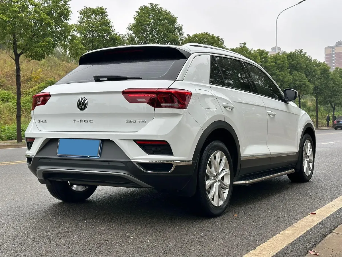 2021 Volkswagen T-Roc 1.4T 150HP L4 7DCT,autocango,china used car exporter,china ev exporter,chinese used car exporter,chinese used ev exporter