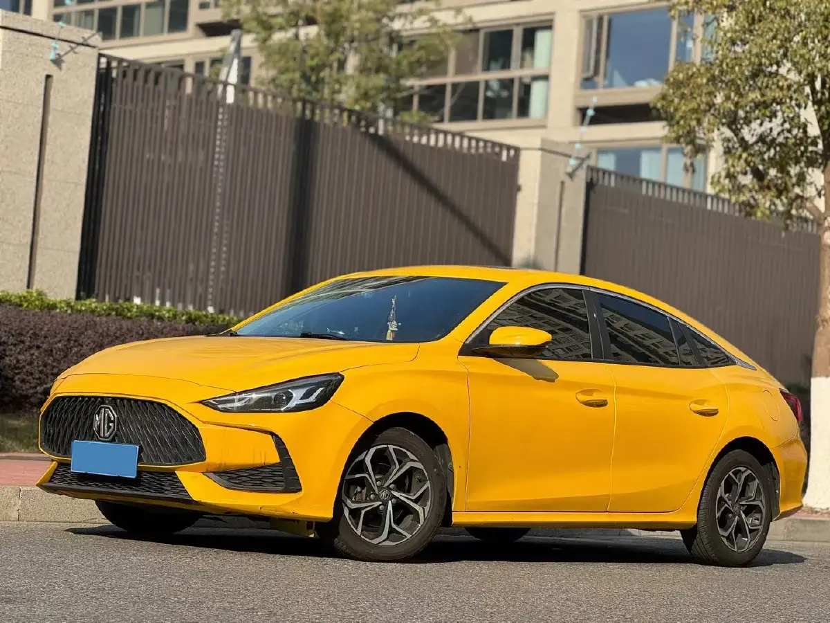 2021 MG 5 1.5L 120HP L4 CVT