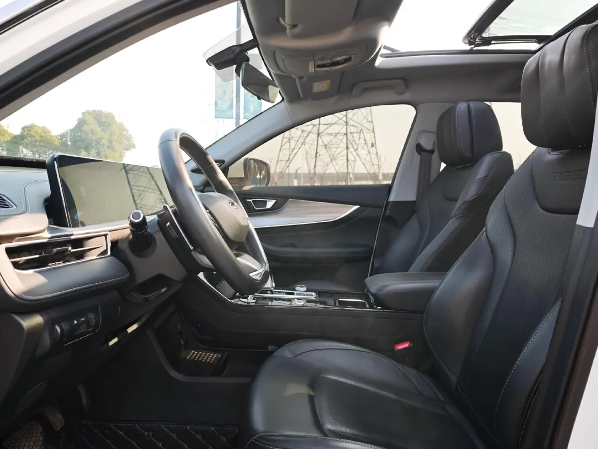 2021 Chery Tiggo 8 Plus 1.6T 197HP L4 7DCT,autocango,china used car exporter,china ev exporter,chinese used car exporter,chinese used ev exporter