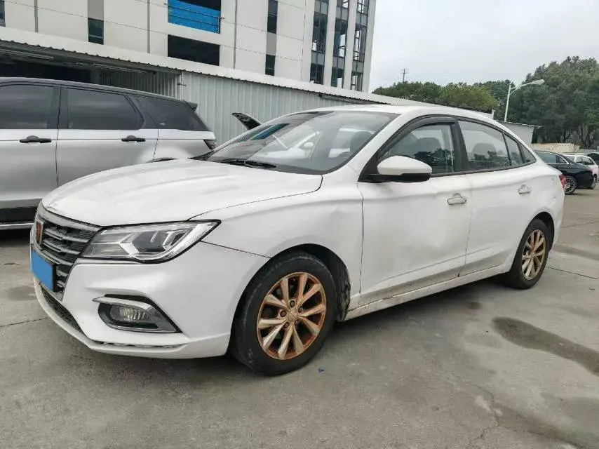 2020 Roewe i5 1.5L 120HP L4 5MT