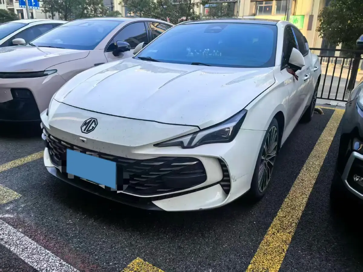 2023 MG 7 1.5T 188HP L4 7DCT