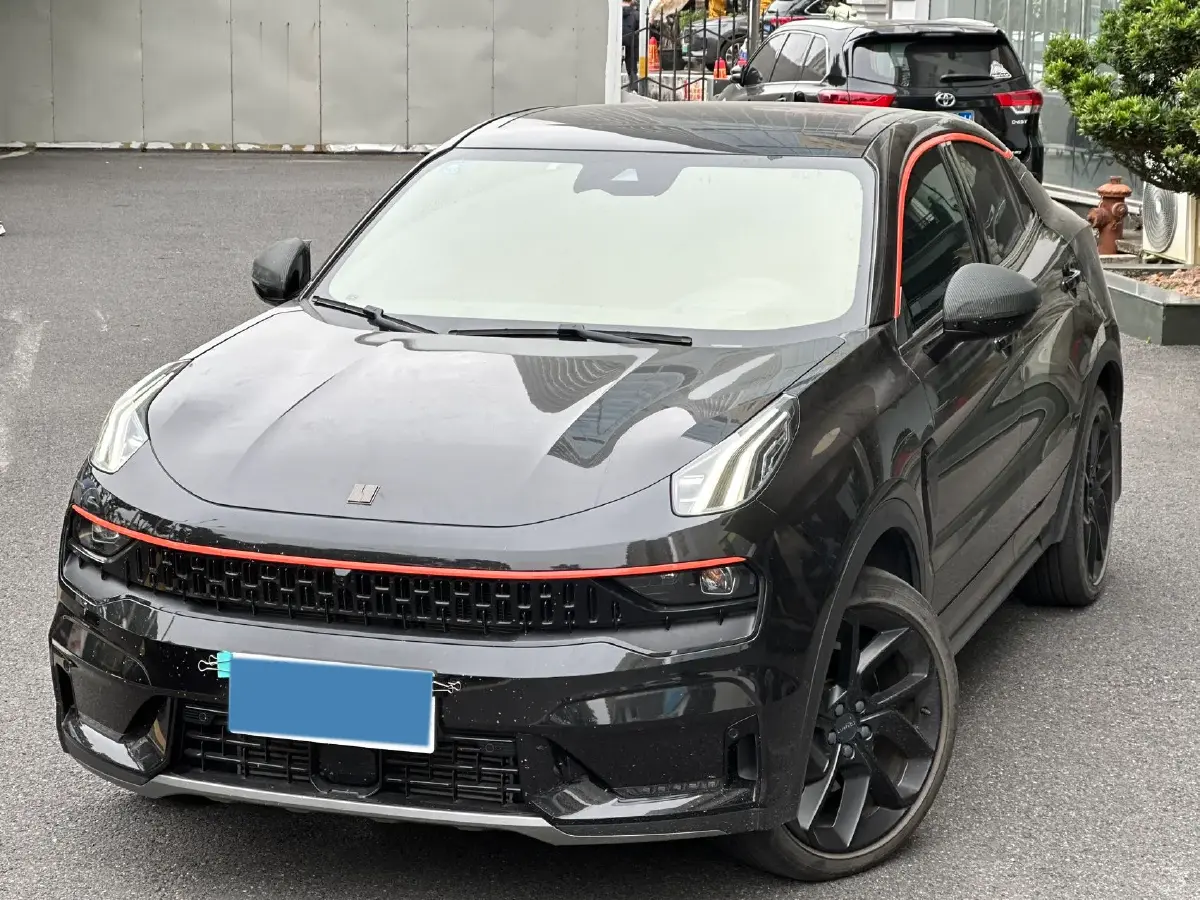 2020 LYNK&CO 05 2.0T 254HP L4 8AT