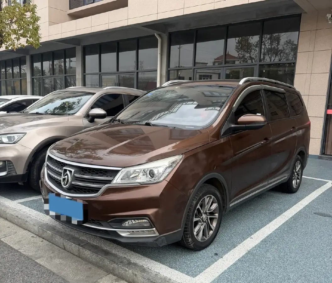2019 BaoJun 730 1.5L 112HP L4 6MT