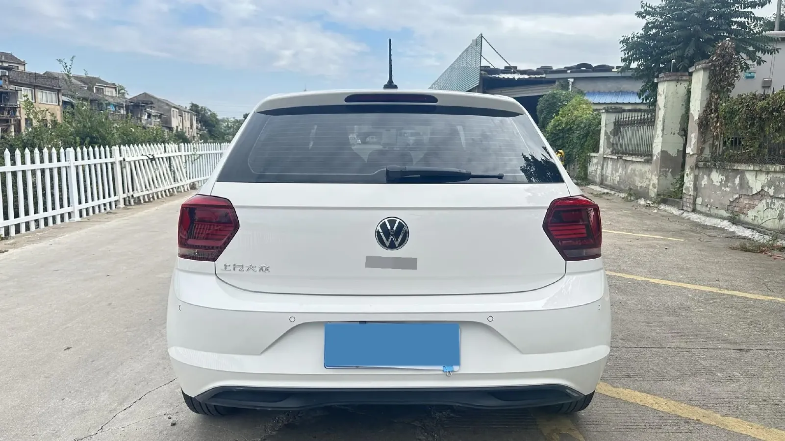 2021 DongFeng Aeolus AX7 1.6T 170HP L4 6AT,autocango,china used car exporter,china ev exporter,chinese used car exporter,chinese used ev exporter