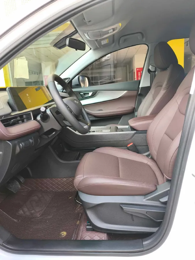 2025 Chery Tiggo 7 1.5T 156HP L4 CVT,autocango,china used car exporter,china ev exporter,chinese used car exporter,chinese used ev exporter