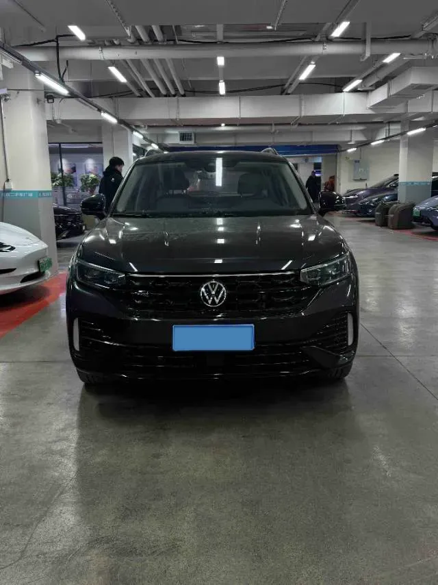 2023 Volkswagen Tayron 2.0T 220HP L4 7DCT,autocango,china used car exporter,china ev exporter,chinese used car exporter,chinese used ev exporter