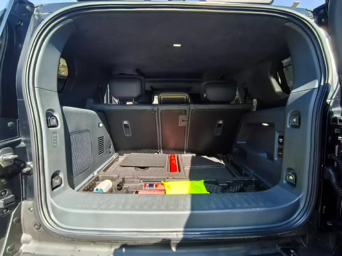 2023 M Hero 917 REEV 65.8KWH,autocango,china used car exporter,china ev exporter,chinese used car exporter,chinese used ev exporter