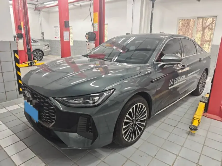 2025 Fulwin FulwinA8L 1.5T 156HP L4 1DHT PHEV 18.67KWH