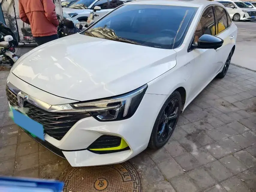 2019 Roewe i6 1.5T 169HP L4 AMT PHEV 9.1KWH