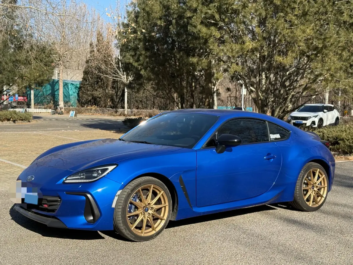 2025 Subaru BRZ 2.4L 234HP H4 6MT